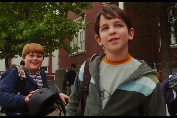 Diary of A Wimpy Kid -  Official Trailer HD