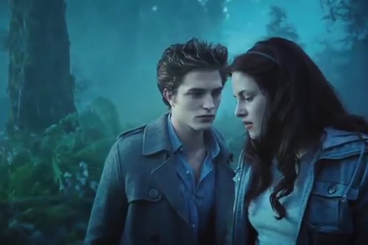 Twilight - Official Trailer HD