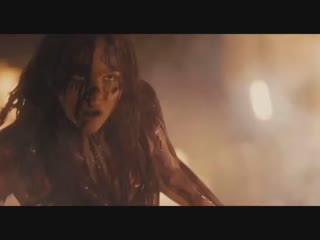 Carrie - Official Trailer HD